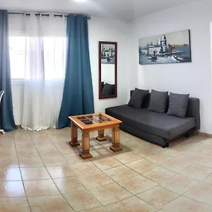 apartment-tenerife-sur-san-isidro.adeje-hotels.com/